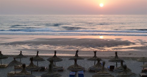 puesta_de_sol_en_playa_de_asilah