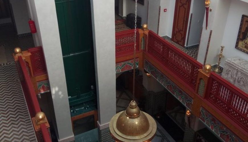 Riad Palais Zahia Tánger: Tu hotel boutique en la medina