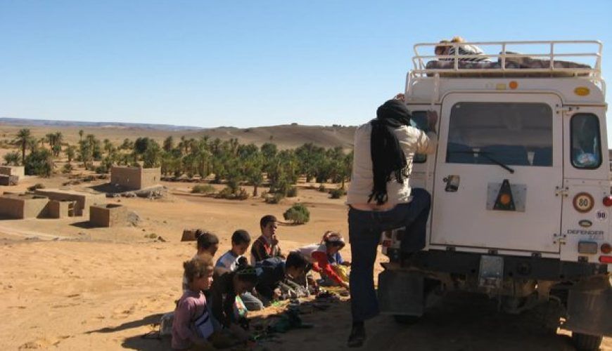 Viaje a Marruecos: Alquiler de Furgonetas y Autocares Profesional
